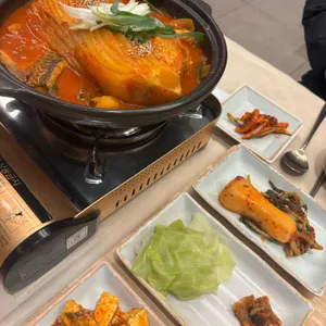 부산에뜬고등어 사진 1