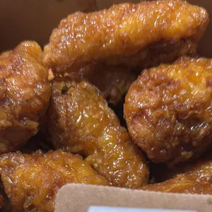 교촌치킨 사진