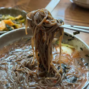 강릉해변메밀막국수 사진