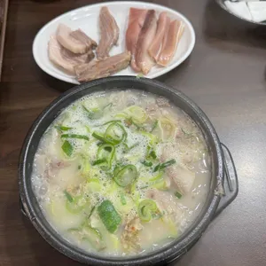 명인순대국 대표 사진
