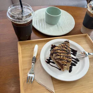 OUI 카페 사진 1