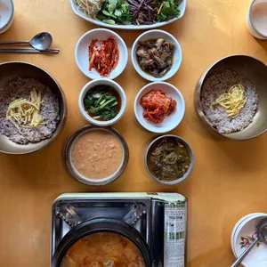 청국장과보리밥 사진