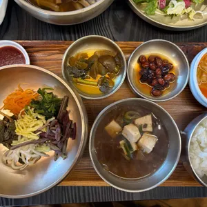 모심정 대표 사진