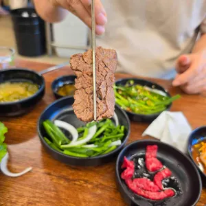 암소한마리 대표 사진