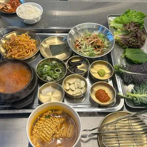 육대산 대표 사진