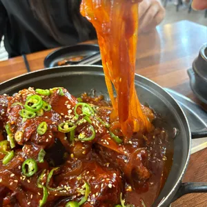 도니감자탕 사진