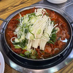 노란간판 창평국밥 사진 1