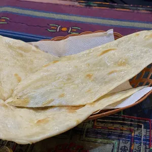타라 대표 사진