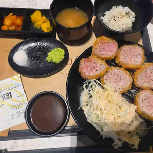 삼백돈 돈가츠 사진 2