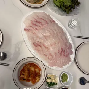먹보횟집 사진