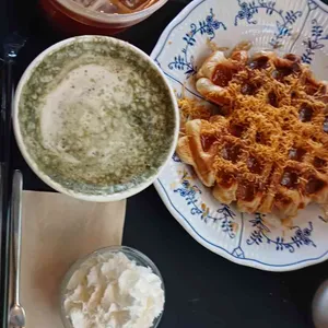 이구동성 로스터리카페 사진