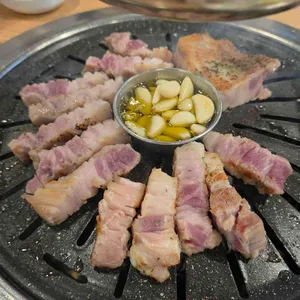 맛있는고기에 솜씨를 더하다 사진
