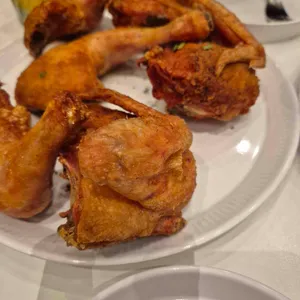 깐부치킨 사진 1