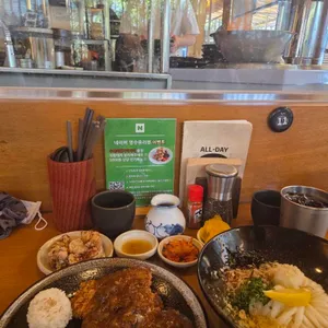 올데이우동 대표 사진