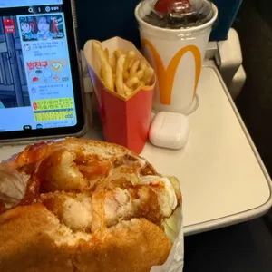 맥도날드 대표 사진
