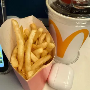 맥도날드 대표 사진