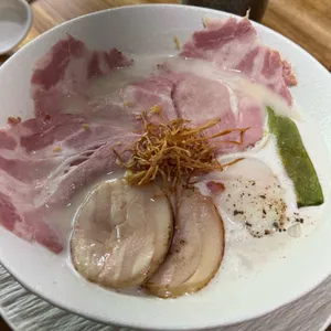 신세카이 라멘 사진 1