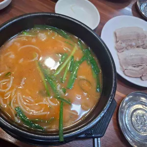 양산왕돼지국밥 사진 1
