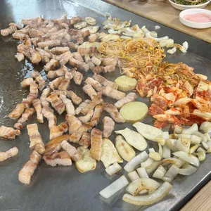 당구대통철판삼겹살 대표 사진