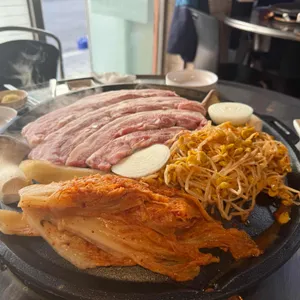 무조건생고기삼겹살 사진 2