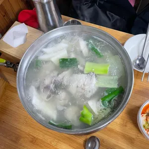 백부장집 닭한마리 대표 사진