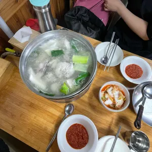 백부장집 닭한마리 대표 사진