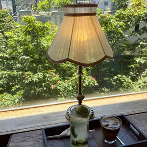 디포인트 커피 대표 사진