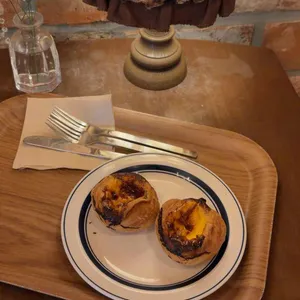 커피 창고로 사진