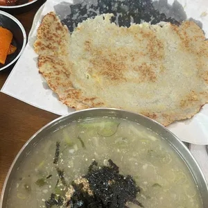 고기동감자옹심이&칼국수 대표 사진