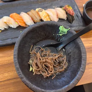 스시 꽃피다 대표 사진