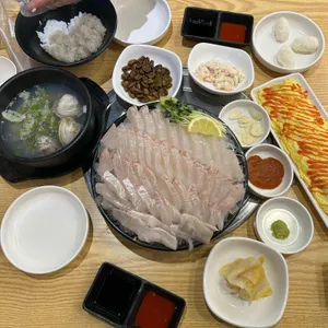 속초오징어어시장 사진 2