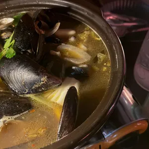 위캔드 사진