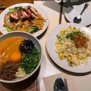 스트릿 대표 사진