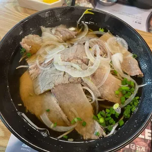 포메인 RED 사진