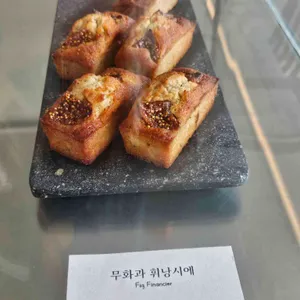카페 운중동 대표 사진