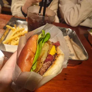 바스버거 대표 사진