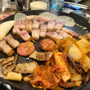 김치옥 사진
