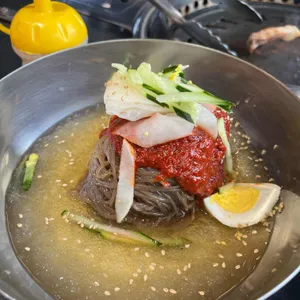 크라운돼지 사진