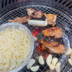 유명숯불닭갈비 사진