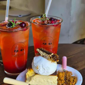 마담, 마담 대표 사진