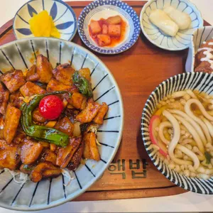핵밥 대표 사진