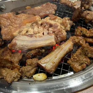 정다운 수제숯불갈비 대표 사진