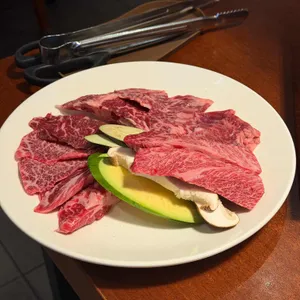 백양육식장 사진