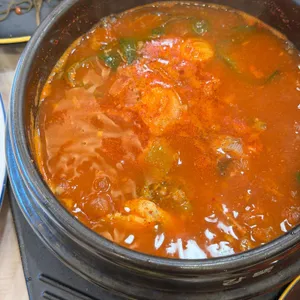 칠암 일번지횟집 사진