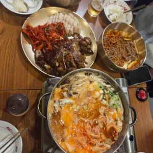 오목집 사진