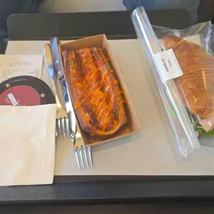 레드브릿지 대표 사진