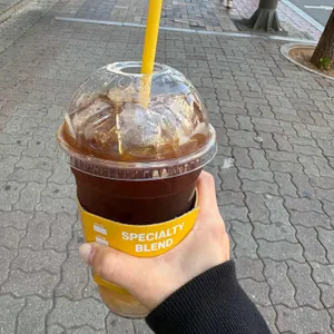 컴포즈커피 사진