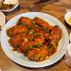 라이라이 대표 사진