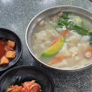 흥륜사쉼터 사진