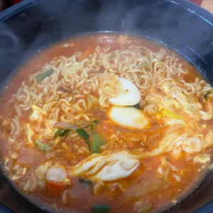 뚝배기라면 리뷰 사진